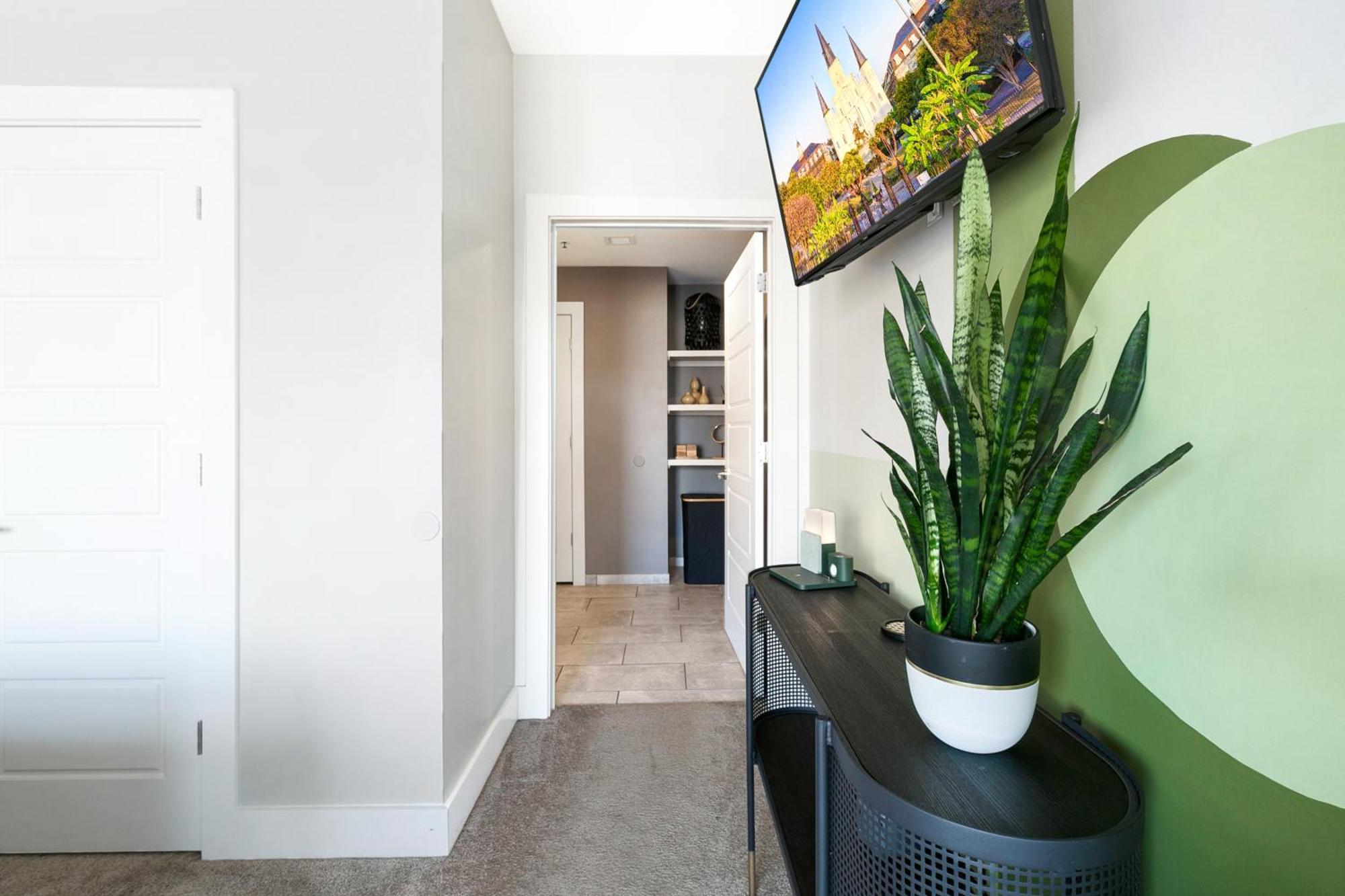 2Br Spacious Condos Downtown Новый Орлеан Экстерьер фото